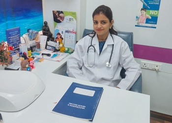 Dr-nehas-clinic-Child-specialist-pediatrician-Noida-Uttar-pradesh-2