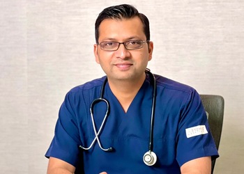 Dr-nitin-shrivastava-Urologist-doctors-Sector-44-gurugram-Haryana-1