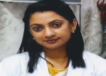 Dr-puja-banerjee-Child-specialist-pediatrician-Dispur-Assam-1