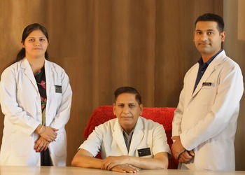 Dr-puja-sharma-Dermatologist-doctors-Kota-Rajasthan-2