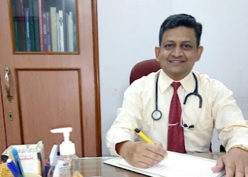 Dr-puneet-agrawal-dermatology-clinic-Dermatologist-doctors-Satna-Madhya-pradesh-2