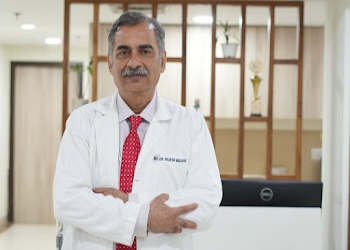 Dr-rajesh-malhotra-Orthopedic-surgeons-Delhi-Delhi-1