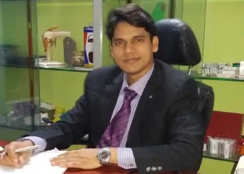 Dr-ravinder-kumar-singh-Orthopedic-surgeons-Rajapur-allahabad-prayagraj-Uttar-pradesh-1