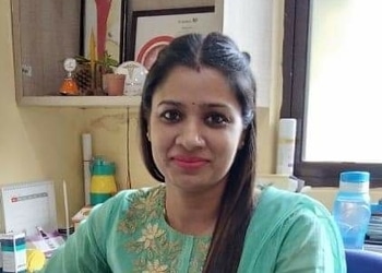 Dr-saroj-tiwari-Child-specialist-pediatrician-Dispur-Assam-1