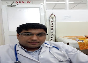 Dr-saurabh-aggarwal-md-pediatrics-Child-specialist-pediatrician-Delhi-Delhi-1