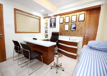 Dr-sharad-deshmukh-Gastroenterologists-Nashik-Maharashtra-2