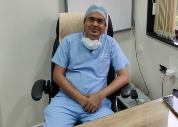 Dr-yogesh-bang-Gastroenterologists-Itwari-nagpur-Maharashtra-2