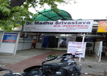 Drmadhu-srivastava-clinic-and-vaccination-centre-Child-specialist-pediatrician-Vikas-nagar-lucknow-Uttar-pradesh-1