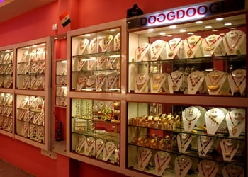 Dugdugi-assamese-jewellery-Jewellery-shops-Guwahati-Assam-2