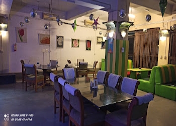 Eatopia-zannat-Family-restaurants-Agartala-Tripura-2