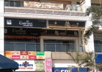 Empire-the-unisex-salon-Beauty-parlour-Bhavnagar-terminus-bhavnagar-Gujarat-1