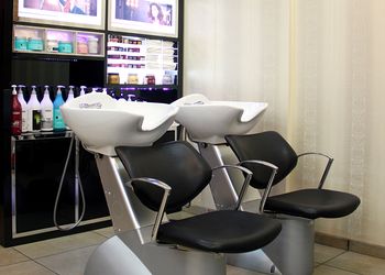 Enrich-Beauty-parlour-Thane-Maharashtra-2