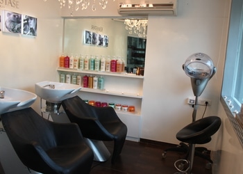 Enrich-salon-Beauty-parlour-Ahmedabad-Gujarat-3