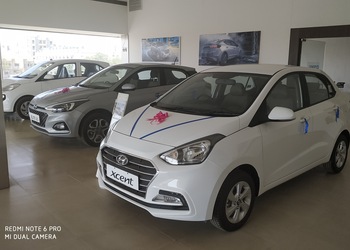 Equity-hyundai-Car-dealer-Rajkot-Gujarat-2