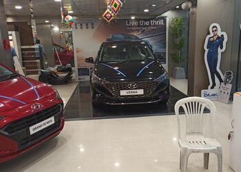 Eros-hyundai-Car-dealer-Sitabuldi-nagpur-Maharashtra-2