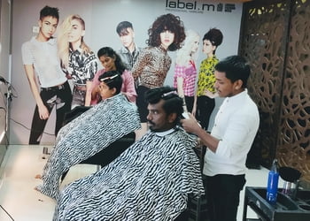 Essensuals-by-toniguy-guduvancheri-Beauty-parlour-Guduvanchery-chennai-Tamil-nadu-3