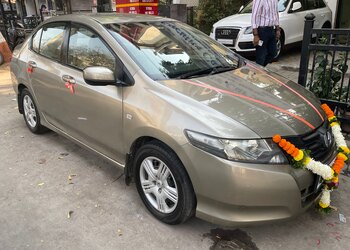 Executive-car-mall-Used-car-dealers-Chembur-mumbai-Maharashtra-3