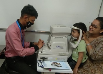 Eye-q-super-speciality-eye-hospitals-Eye-hospitals-Athwalines-surat-Gujarat-2