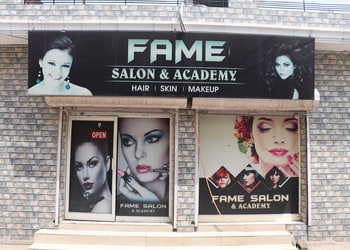 Fame-salon-Beauty-parlour-Dugri-ludhiana-Punjab-1