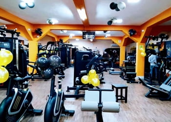 Fist-fitness-zone-Gym-Topsia-kolkata-West-bengal-3