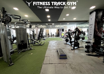 Fitness-track-gym-Gym-Vadodara-Gujarat-2