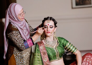 Fiza-makeup-academy-Bridal-makeup-artist-Shastri-nagar-jaipur-Rajasthan-2