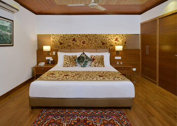 Fortune-resort-heevan-4-star-hotels-Srinagar-Jammu-and-kashmir-2