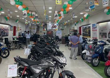 Ganpati-honda-Motorcycle-dealers-Sector-31-gurugram-Haryana-2