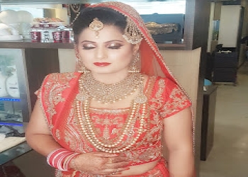 Ginniz-bridal-nail-studio-Beauty-parlour-Model-town-ludhiana-Punjab-2