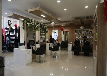 Glitz-glamour-family-salon-Beauty-parlour-Pandri-raipur-Chhattisgarh-3