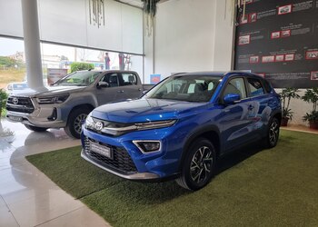 Globe-toyota-Car-dealer-Civil-lines-ludhiana-Punjab-2