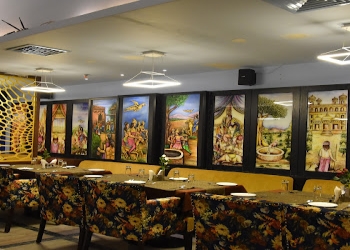 Golden-bird-hotel-pushpak-Family-restaurants-Bhubaneswar-Odisha-1