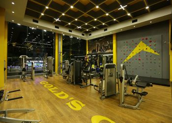 Golds-gym-Gym-Chennai-Tamil-nadu-3