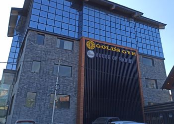 Golds-gym-Gym-Dalgate-srinagar-Jammu-and-kashmir-1