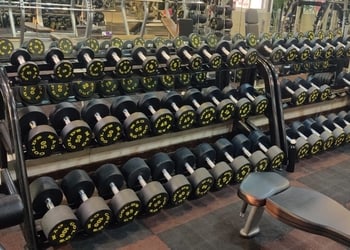 Golds-gym-Gym-Noida-Uttar-pradesh-2