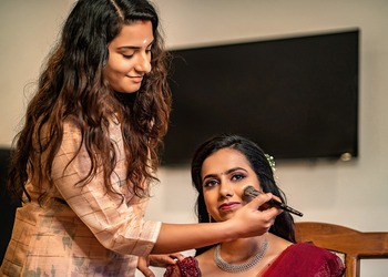 Gopika-sooraj-the-makeup-artist-Makeup-artist-Thampanoor-thiruvananthapuram-Kerala-2