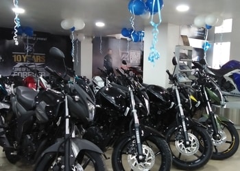 Grand-yamaha-Motorcycle-dealers-Maligaon-guwahati-Assam-2