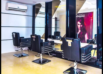 Green-trends-unisex-Beauty-parlour-Khandagiri-bhubaneswar-Odisha-2