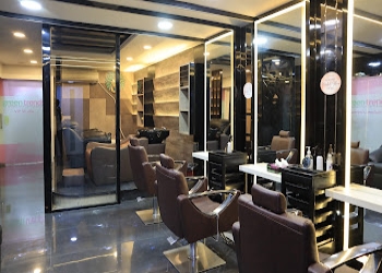 Green-trends-unisex-hair-and-style-salon-Beauty-parlour-Erode-Tamil-nadu-2