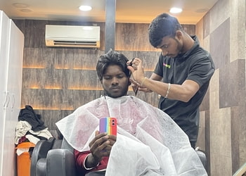 Green-trends-unisex-hair-style-salon-Beauty-parlour-Palayamkottai-tirunelveli-Tamil-nadu-3