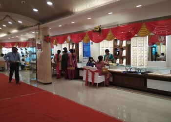 Grt-jewellers-Jewellery-shops-Koyambedu-chennai-Tamil-nadu-2