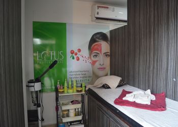 Habibs-Beauty-parlour-Dankuni-West-bengal-3