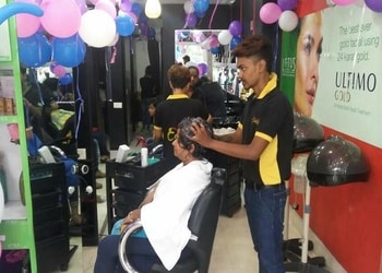 Hairs-evelyn-Beauty-parlour-Baguiati-kolkata-West-bengal-3