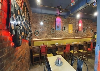 Handi-highway-dining-Family-restaurants-Ghaziabad-Uttar-pradesh-3