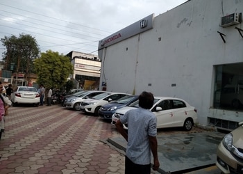 Hans-honda-Car-dealer-Sigra-varanasi-Uttar-pradesh-2