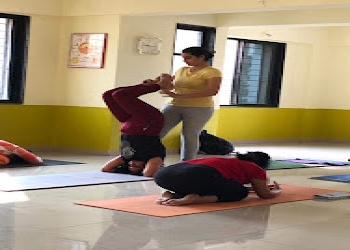 Hatha-yoga-institute-Yoga-classes-Pune-Maharashtra-2