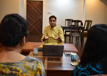 Hemant-venus-Astrologers-Baguiati-kolkata-West-bengal-2