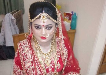 Hi-tact-unisex-salon-Beauty-parlour-Anand-vihar-Delhi-3