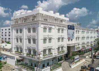 Hotel-annapurna-de-royal-4-star-hotels-Guntur-Andhra-pradesh-1