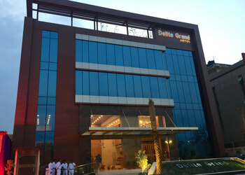 Hotel-delite-grand-4-star-hotels-Faridabad-Haryana-1